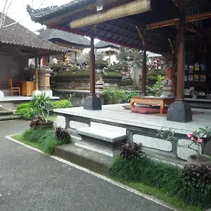 pratama-house.ubudhotelsnow.com/